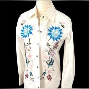 Embroidered beaded western shirt